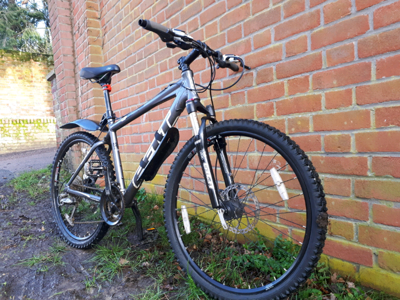 felt q720 mountain bike
